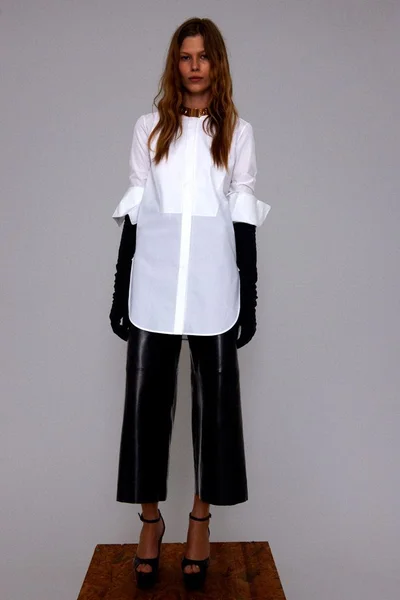 Look 9
